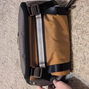 Tumi Alpha Bravo Platoon Sling Bag Crossbody Backpack Golden Brown NET!!